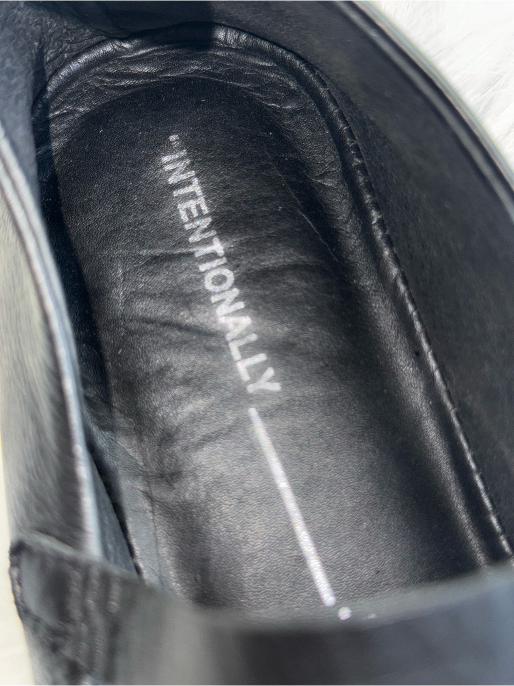 Intentionally Blank Anthropologie Classic Black Leather Mary Jane Flats Sz 38 EU - Picture 8 of 15